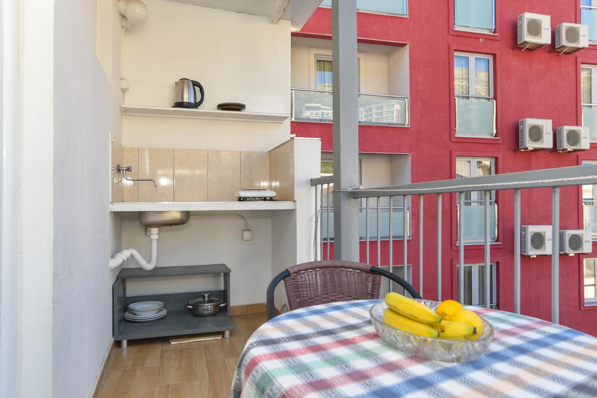 Apartments Milos Kaladjurdjevic Budva Bilik gambar