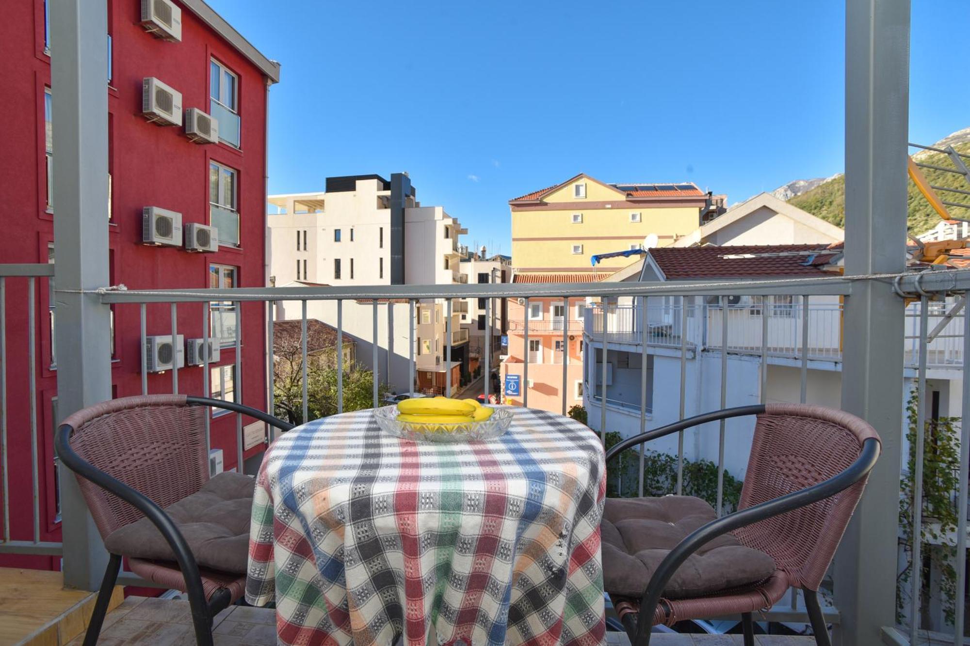 Apartments Milos Kaladjurdjevic Budva Bilik gambar